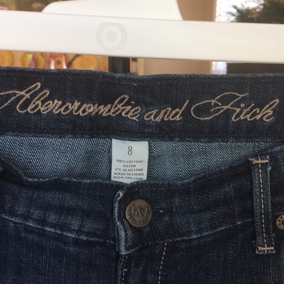 Abercrombie, Sz 8, Bermuda denim shorts - Picture 2 of 3